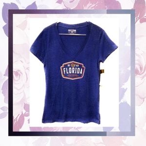 🆕 ⚾🏈🏀Women's Florida Gators tee
